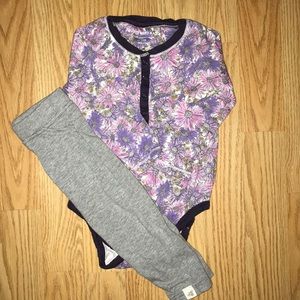 Burt’s Bees Baby Outfit! Excellent condition